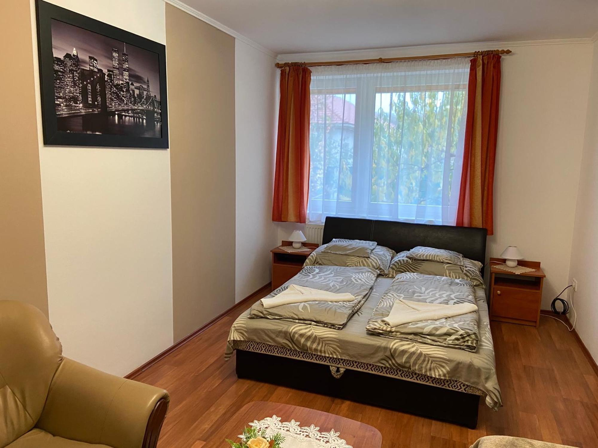 Vadrozsa Vendeghaz-Apartman Demjén Dış mekan fotoğraf